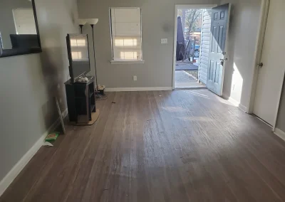 Empty room after a cleanout - Huntsville area junk removal