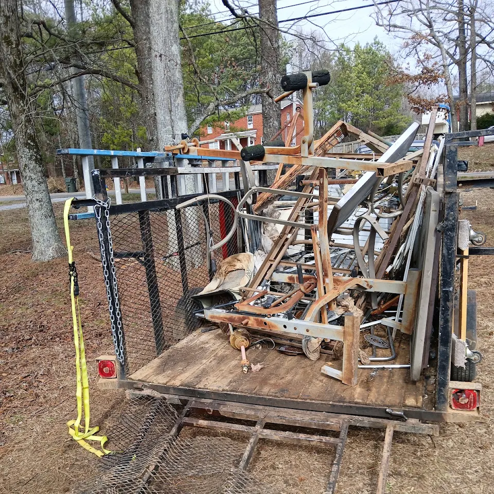 Scrap metal loaded on the Haul Of Fame trailer Scrap metal loaded on the Haul Of Fame trailer